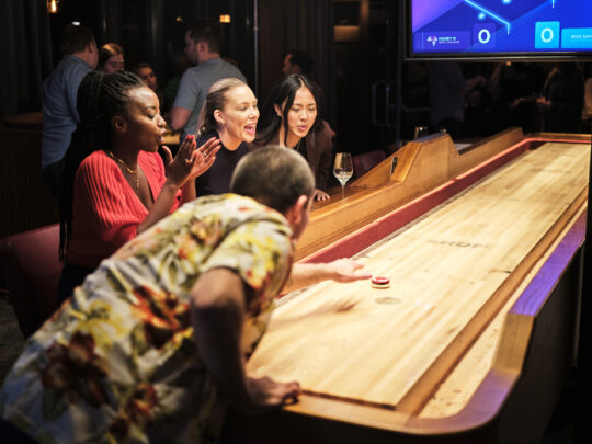 Serveringsbransjen. image